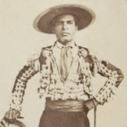 Claude Désiré Charnay, Picador de toros, Ciudad de México, 1859, Impresión en papel salado, © 426333 CONACULTA. INAH. SINAFO. FN. MÉXICO. Fondo Felipe Teixidor 
